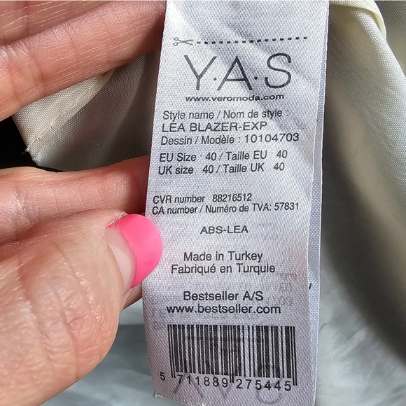 Y.A.S. Lea Blazer Cream Tuxedo Style Size Large (40 EU)Tuxedo Style Open - Picture 13 of 14